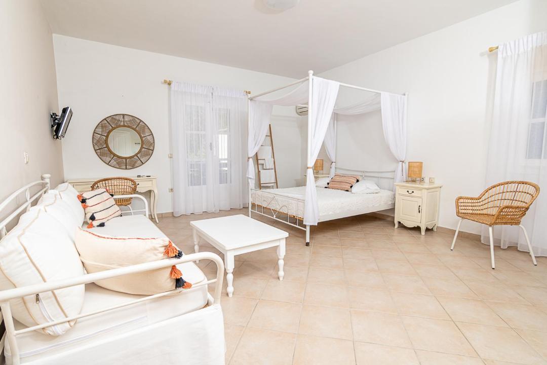 Niriides Boutique Apartments Koufonisia Exterior foto