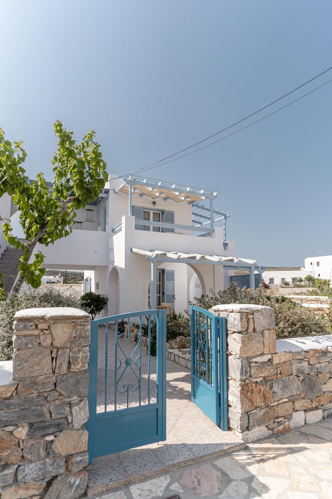 Niriides Boutique Apartments Koufonisia Exterior foto